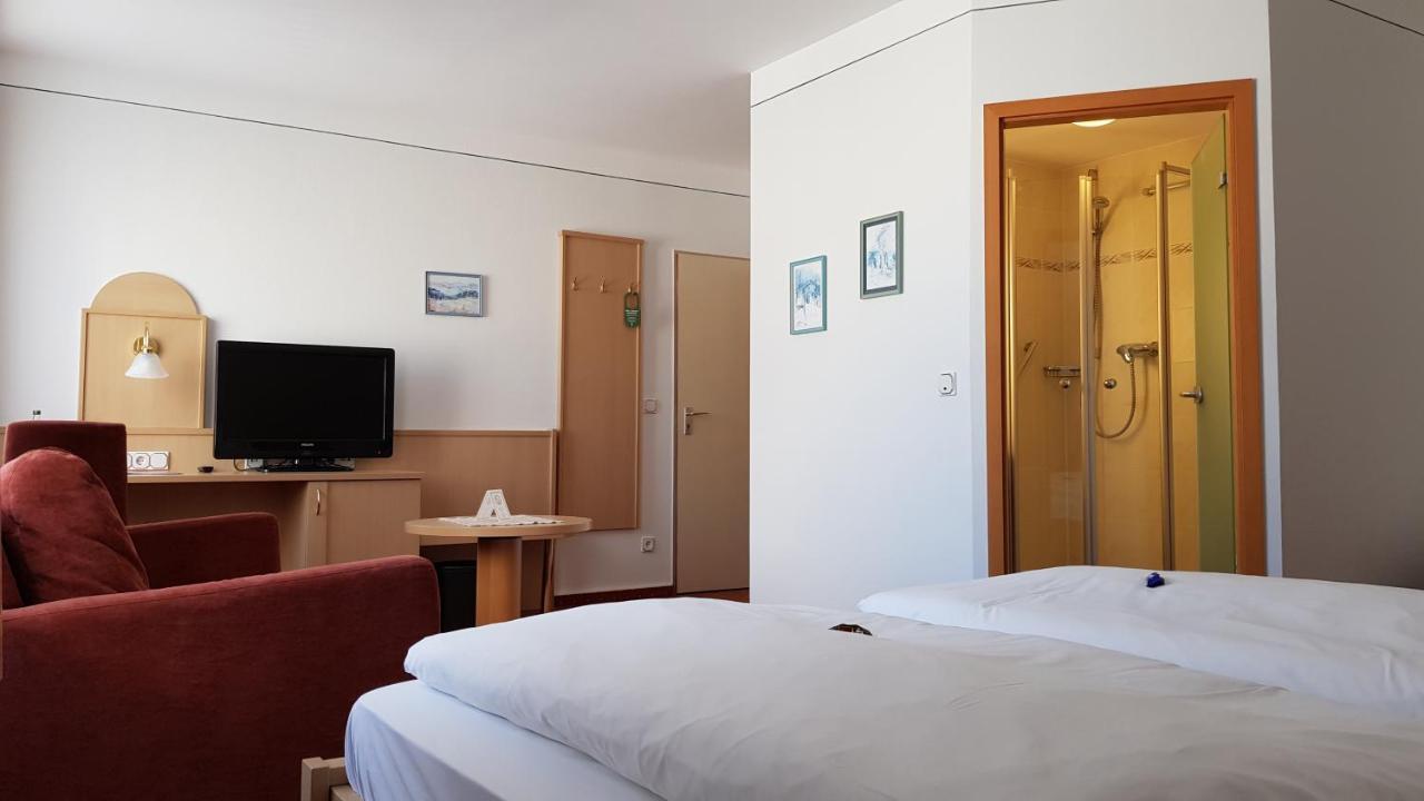 Hotel Gasthof Specht Aichach Exteriör bild